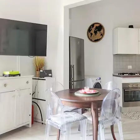 Morgagni Suites- Elegante Bilocale Con Tram T1 Sotto Casa Apartment